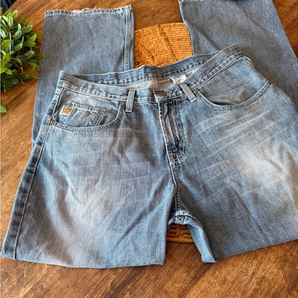 Cinch Men’s Light Blue Relaxed Fit Jeans - Picture 12 of 15